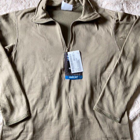 Set of Two Polartec Jackets - Picture 2 of 7